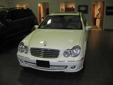 Arctic White Mercedes-Benz C 280 4Matic Luxury.  Click to enlarge.