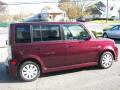 2006 xB  #18