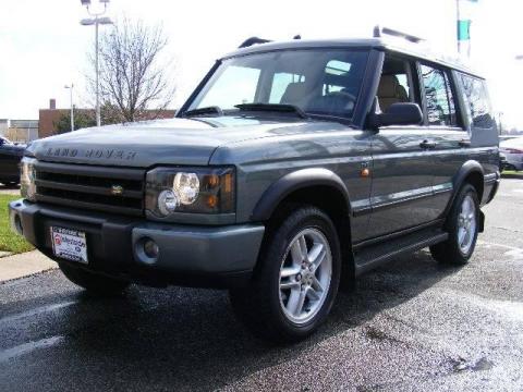 Vienna Green Land Rover Discovery SE7.  Click to enlarge.