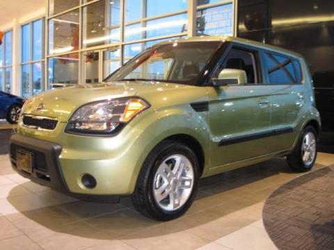 Alien Green Kia Soul +.  Click to enlarge.