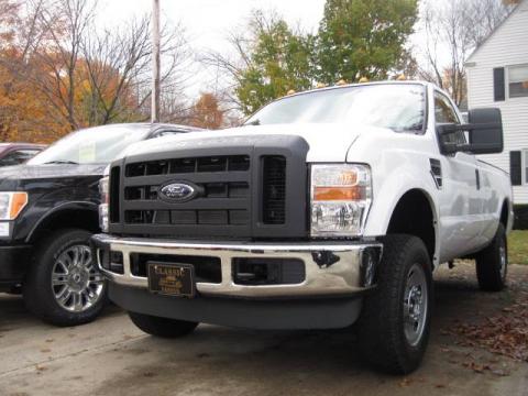 Oxford White Ford F250 Super Duty XL Regular Cab 4x4.  Click to enlarge.