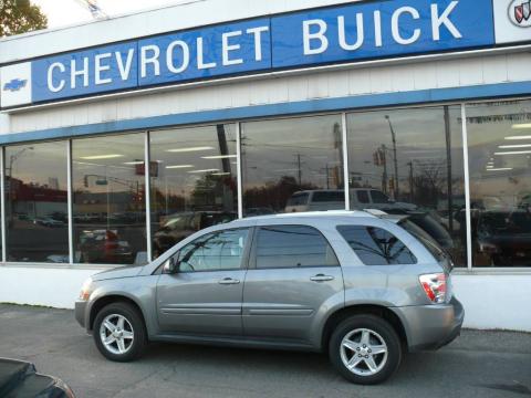 Dark Silver Metallic Chevrolet Equinox LT AWD.  Click to enlarge.