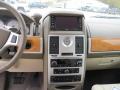 2010 Town & Country Limited #13