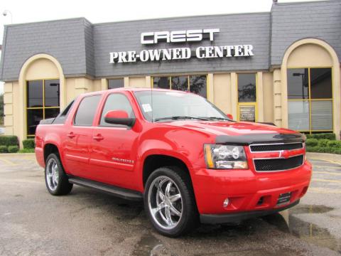 Victory Red Chevrolet Avalanche LT 4WD.  Click to enlarge.