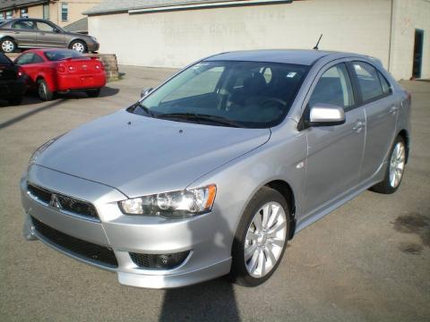 Apex Silver Metallic Mitsubishi Lancer Sportback GTS.  Click to enlarge.