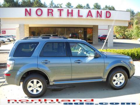 Steel Blue Metallic Mercury Mariner V6 4WD.  Click to enlarge.