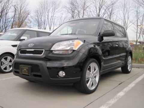 Shadow Black 2010 Kia Soul Sport with Red/Black Sport Cloth interior Shadow Shadow Black 2010 Kia Soul Sport with Red/Black Sport Cloth interior Shadow