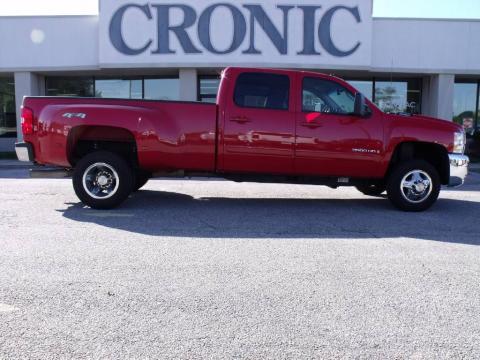 Victory Red Chevrolet Silverado 3500HD LTZ Crew Cab 4x4 Dually.  Click to enlarge.