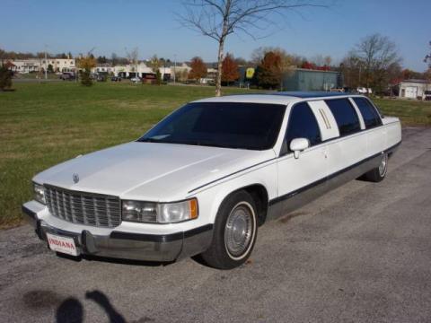 Cadillac Limousine For Sale. White 1994 Cadillac Fleetwood