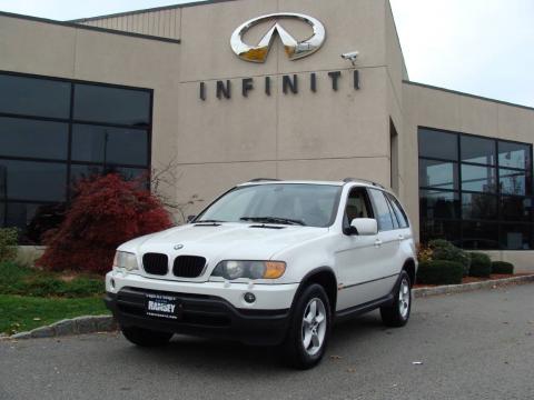 Alpine White BMW X5 3.0i.  Click to enlarge.