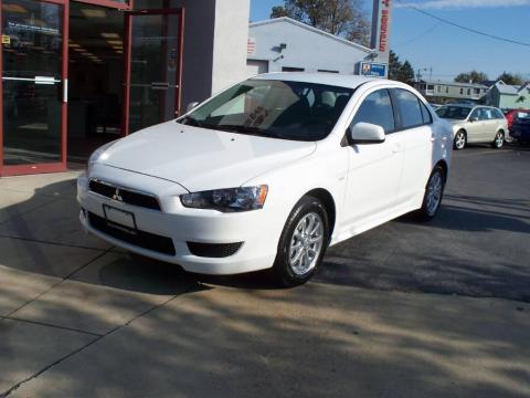 Wicked White Metallic Mitsubishi Lancer ES.  Click to enlarge.