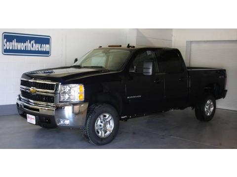 Imperial Blue Metallic Chevrolet Silverado 2500HD LTZ Crew Cab 4x4.  Click to enlarge.