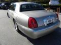 2001 Town Car Executive #15