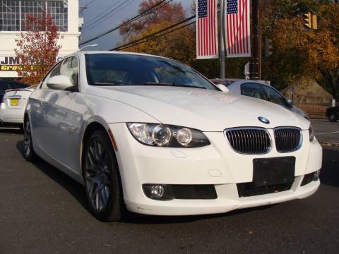 Alpine White BMW 3 Series 328i Coupe.  Click to enlarge.