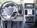 2010 Town & Country Touring #22