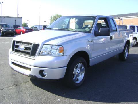 Silver Metallic Ford F150 STX SuperCab.  Click to enlarge.