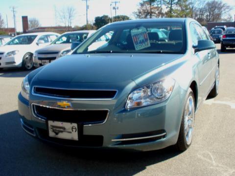 Silver Moss Metallic Chevrolet Malibu LT Sedan.  Click to enlarge.