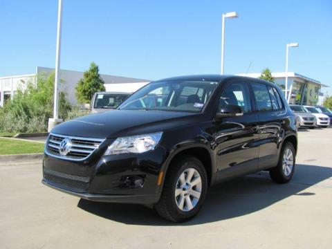 Deep Black Metallic Volkswagen Tiguan S.  Click to enlarge.