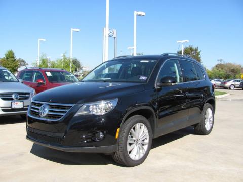 Deep Black Metallic Volkswagen Tiguan SEL 4Motion. Click to enlarge. Deep Black Metallic Volkswagen Tiguan SEL 4Motion. Click to enlarge.