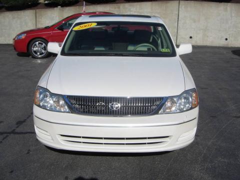 Diamond White Pearl Toyota Avalon XL. Click to enlarge. Diamond White Pearl Toyota Avalon XL. Click to enlarge.