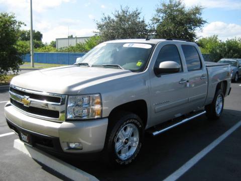 Silver Birch Metallic Chevrolet Silverado 1500 LTZ Crew Cab 4x4.  Click to enlarge.