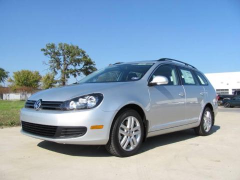 Reflex Silver Metallic Volkswagen Jetta TDI SportWagen.  Click to enlarge.