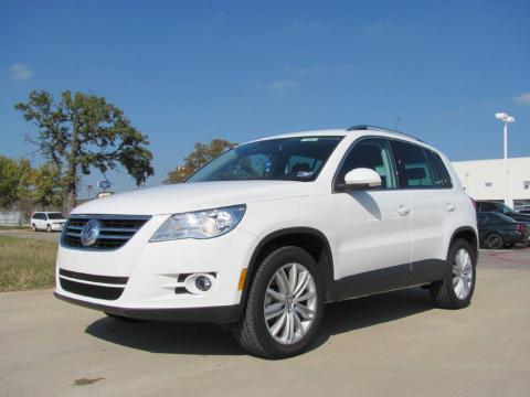Candy White Volkswagen Tiguan SE.  Click to enlarge.