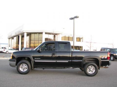 Black Chevrolet Silverado 2500HD LS Extended Cab 4x4.  Click to enlarge.