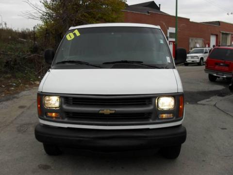 White Chevrolet Express 2500 Cargo Van.  Click to enlarge.