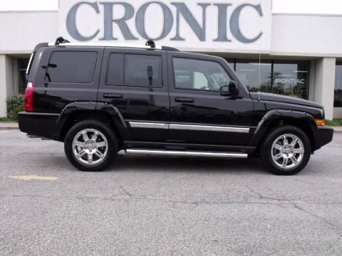 Brilliant Black Crystal Pearl 2010 Jeep Commander Limited with Dark 