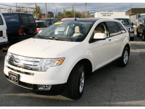 White Sand Tri-Coat Metallic Ford Edge SEL AWD.  Click to enlarge.