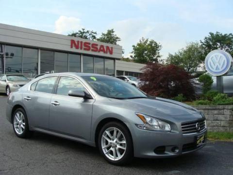 Precision Gray Metallic Nissan Maxima 3.5 S.  Click to enlarge.