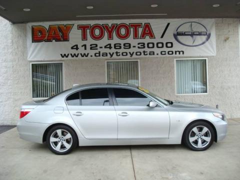Titanium Silver Metallic BMW 5 Series 525xi Sedan.  Click to enlarge.