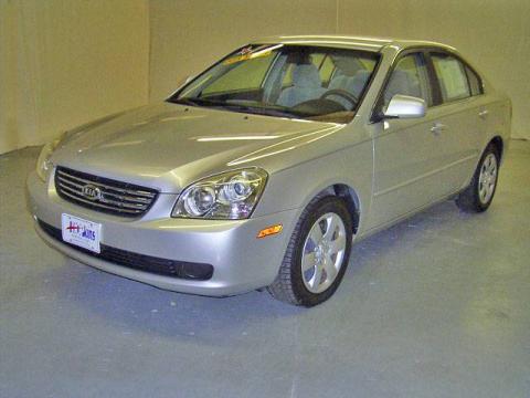 Bright Silver Metallic Kia Optima LX.  Click to enlarge.
