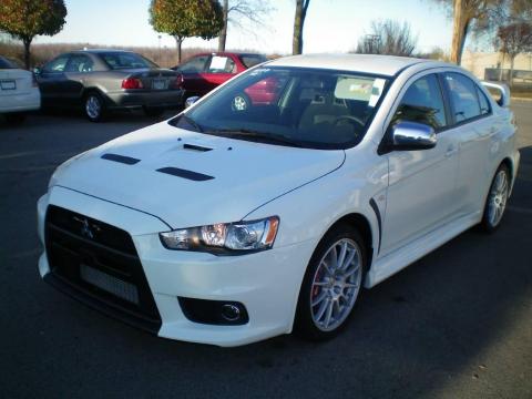 Wicked White Mitsubishi Lancer Evolution GSR.  Click to enlarge.