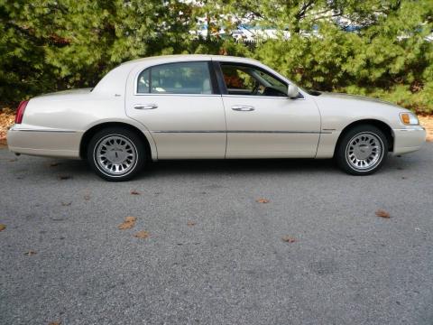Ivory Parchment Pearl Lincoln Town Car Cartier.  Click to enlarge.