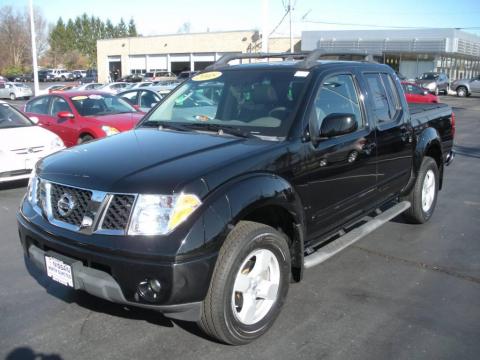 Super Black 2005 Nissan Frontier LE Crew Cab 4x4 with Steel interior Super Super Black 2005 Nissan Frontier LE Crew Cab 4x4 with Steel interior Super