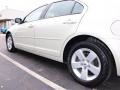 2008 Fusion SE #4