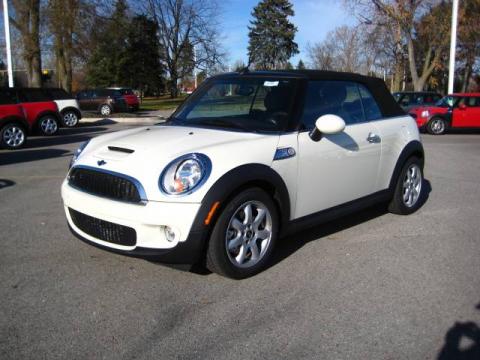 Pepper White Mini Cooper S Convertible.  Click to enlarge.