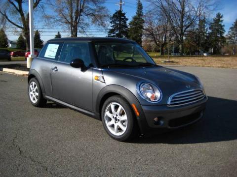 Dark Silver Metallic Mini Cooper Hardtop.  Click to enlarge.
