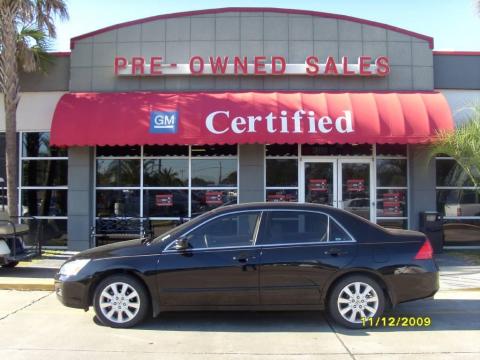 Nighthawk Black Pearl Honda Accord EX-L V6 Sedan.  Click to enlarge.