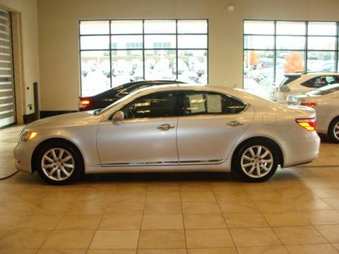 Mercury Metallic Lexus LS 460.  Click to enlarge.