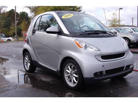 Silver Metallic Smart fortwo passion coupe. Click to enlarge. Silver Metallic Smart fortwo passion coupe. Click to enlarge.