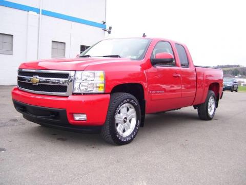 Victory Red Chevrolet Silverado 1500 LTZ Extended Cab 4x4.  Click to enlarge.