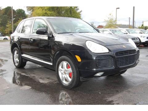 Black Porsche Cayenne Turbo.  Click to enlarge.