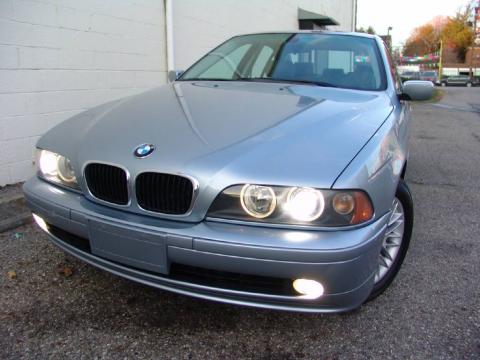 Blue Water Metallic BMW 5 Series 530i Sedan.  Click to enlarge.