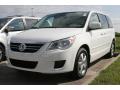 2010 Routan SE #1
