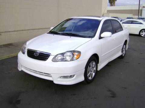 toyota corolla 2007. White 2007 Toyota Corolla