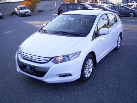 Spectrum White Pearl Honda Insight Hybrid EX.  Click to enlarge.