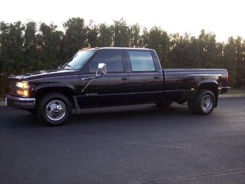 Black Chevrolet C/K 3500 C3500 Silverado Crew Cab.  Click to enlarge.